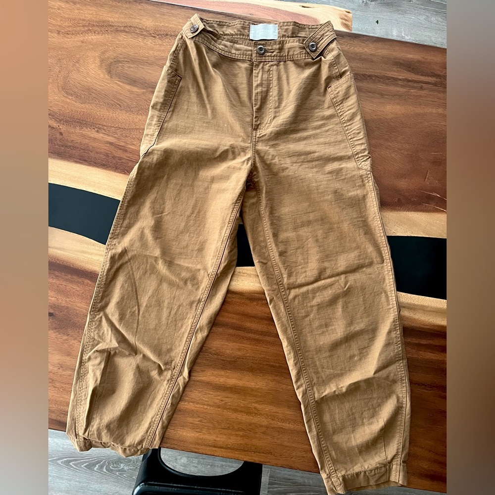 Everlane lightweight cargo pant